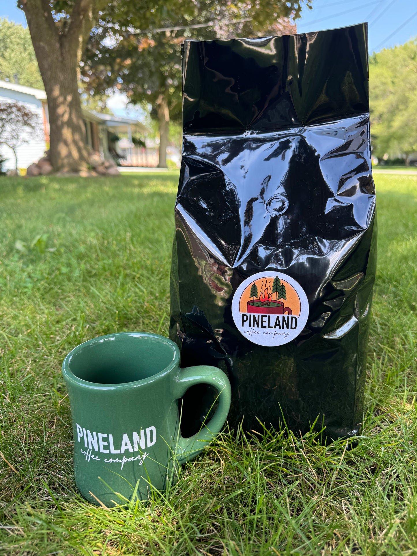 5 lb Coffee beans +  Pineland mug